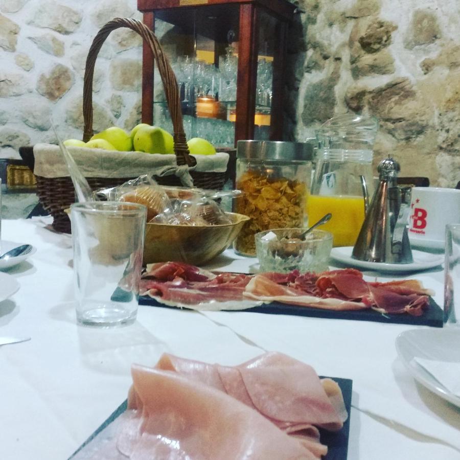 Affittacamere La Sinagoga Penaranda de Duero Esterno foto